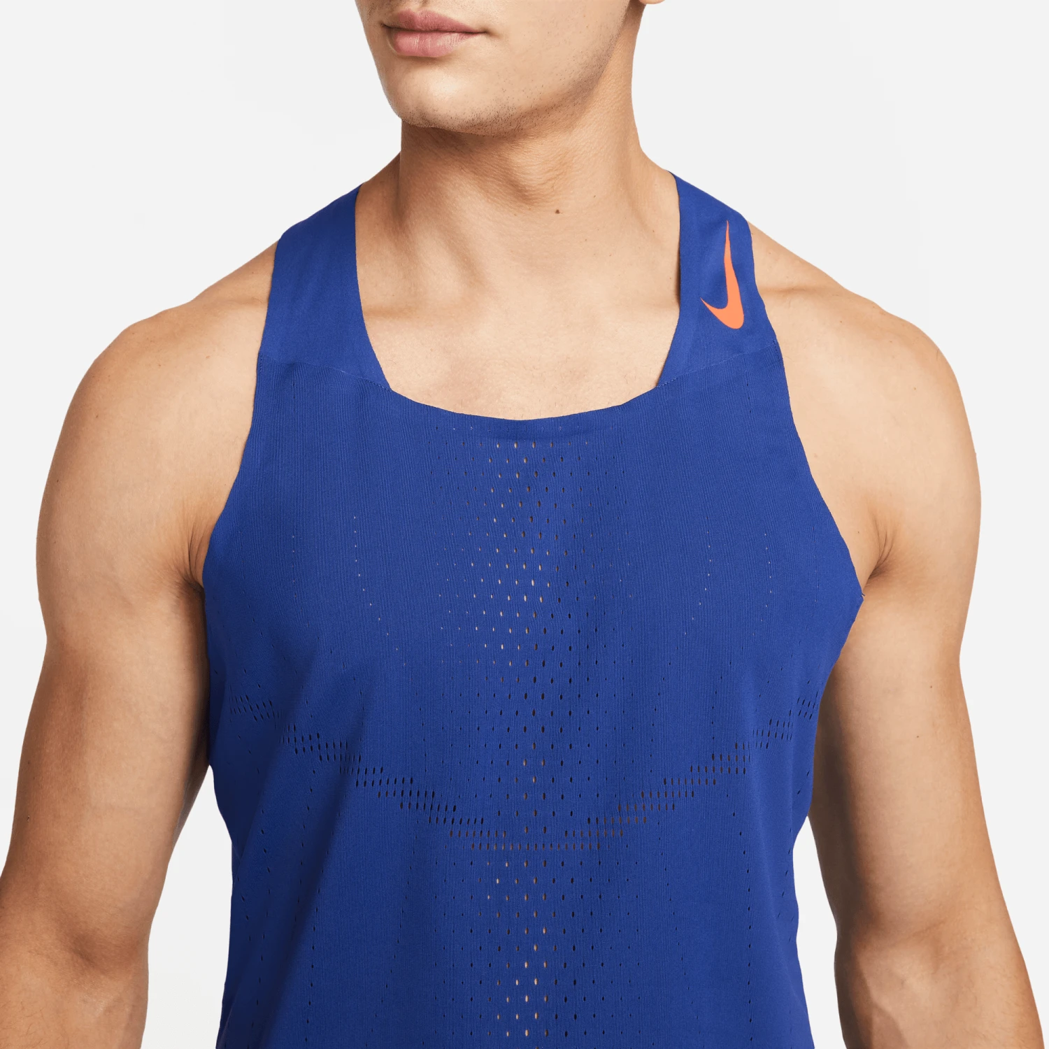 Nike Men's Aeroswift Singlet - Image 2