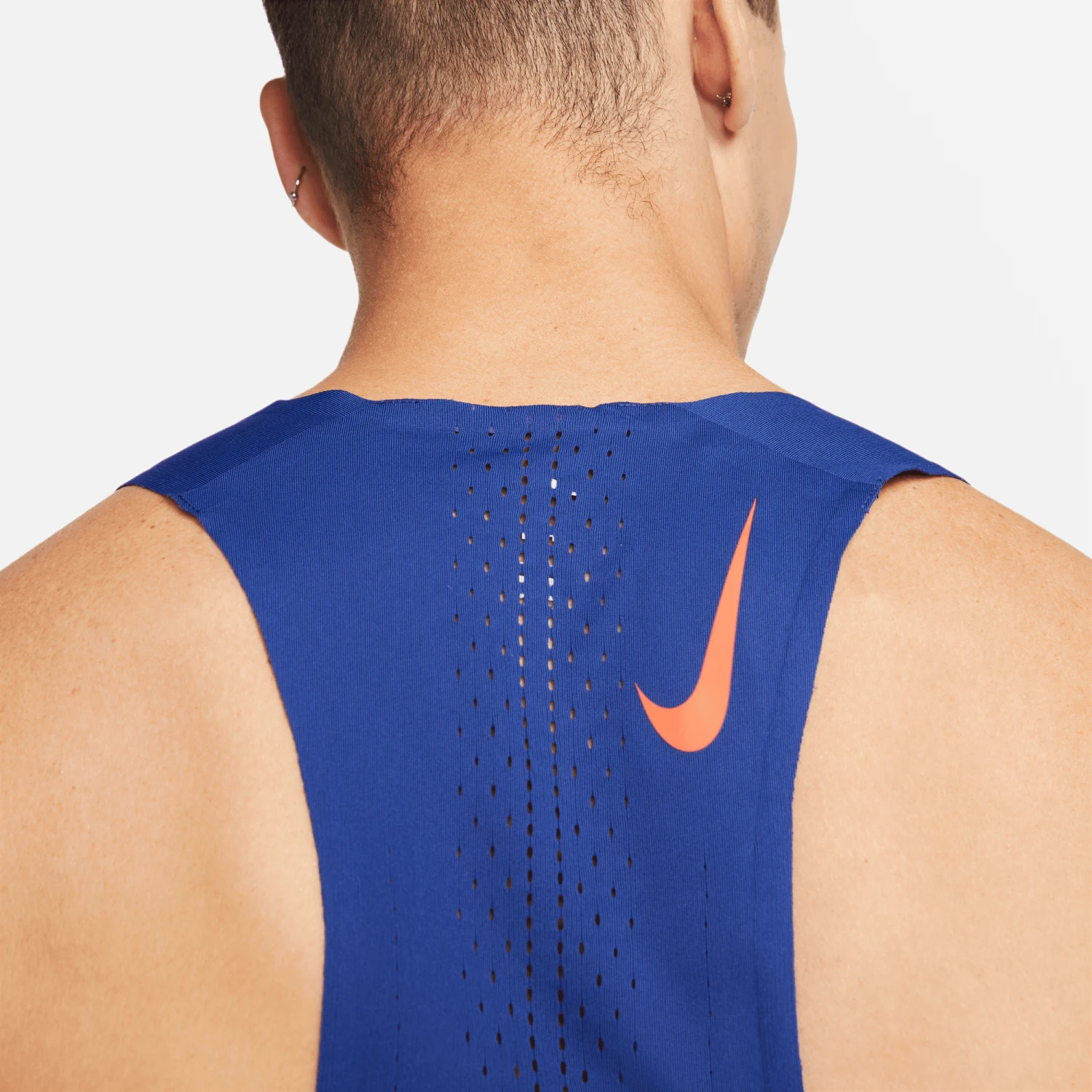 Nike Men's Aeroswift Singlet - Image 4