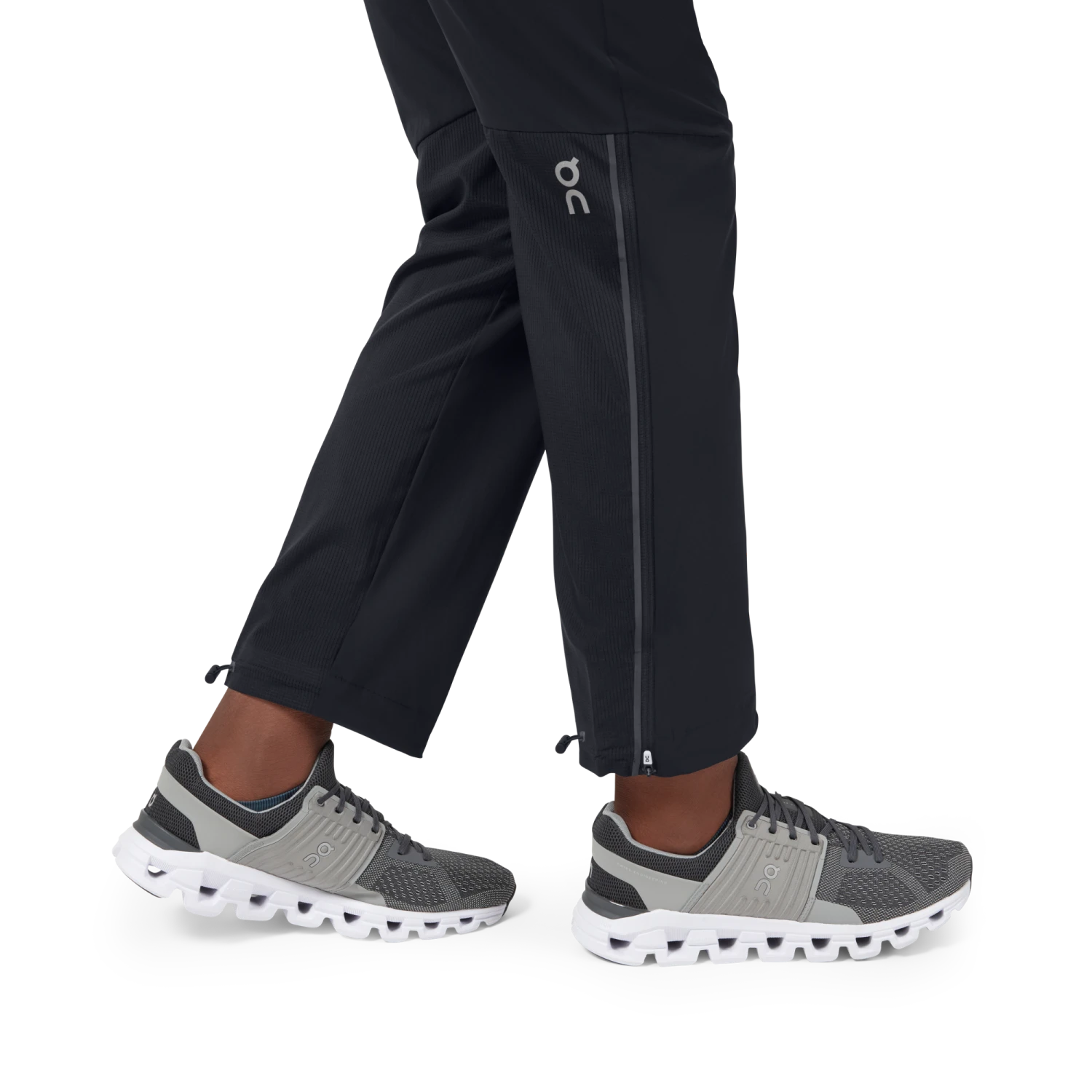 On Running Men's Track Pant - Black (166.00335) - Image 4