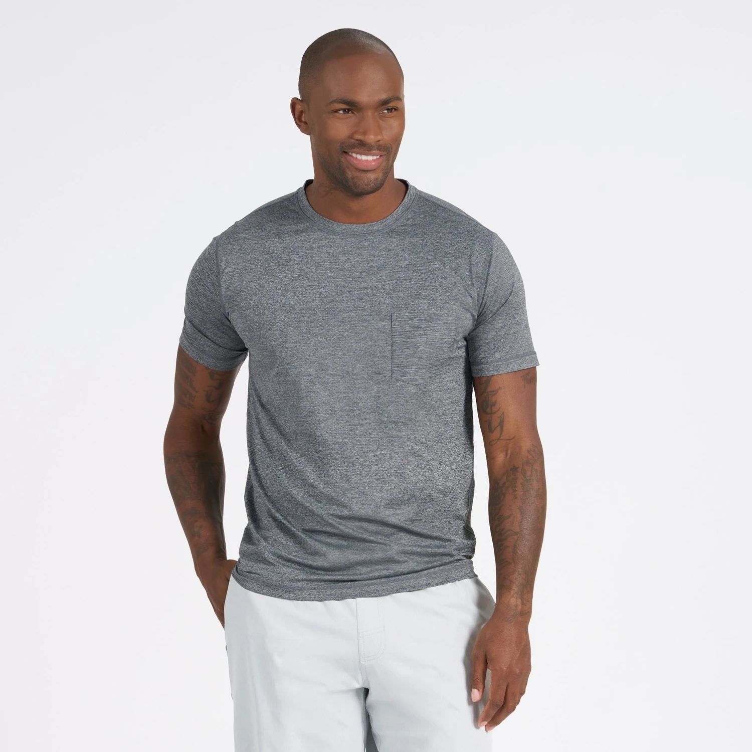 Vuori Men's Tradewind Tee - Image 4